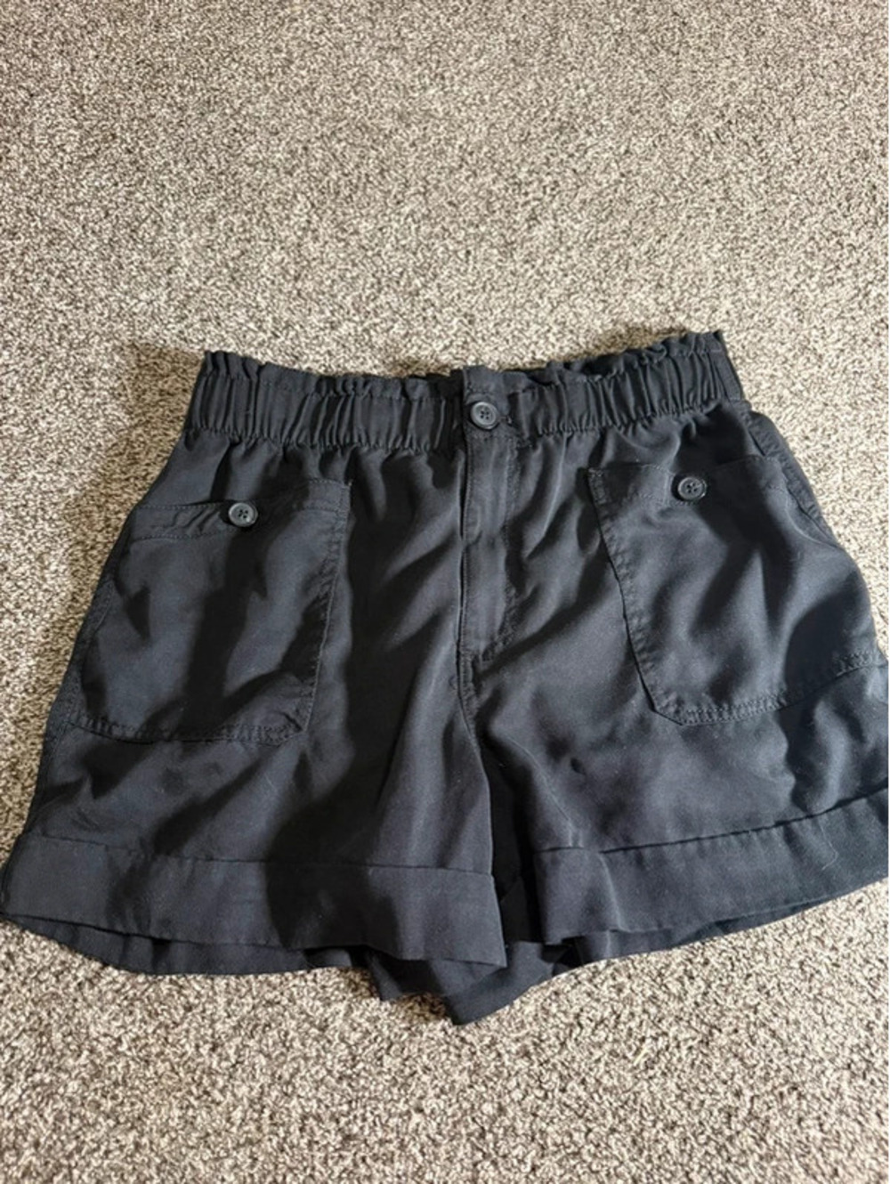 LOFT Womenâs Medium Black Pull-On Utility Shorts Elastic Waist Pockets